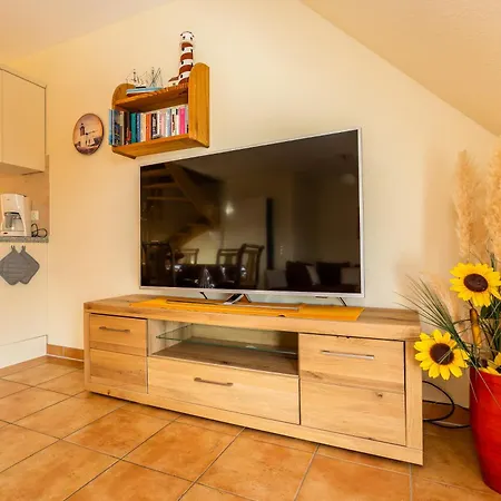 Neue Reihe 17 Leuchtturm Zingst